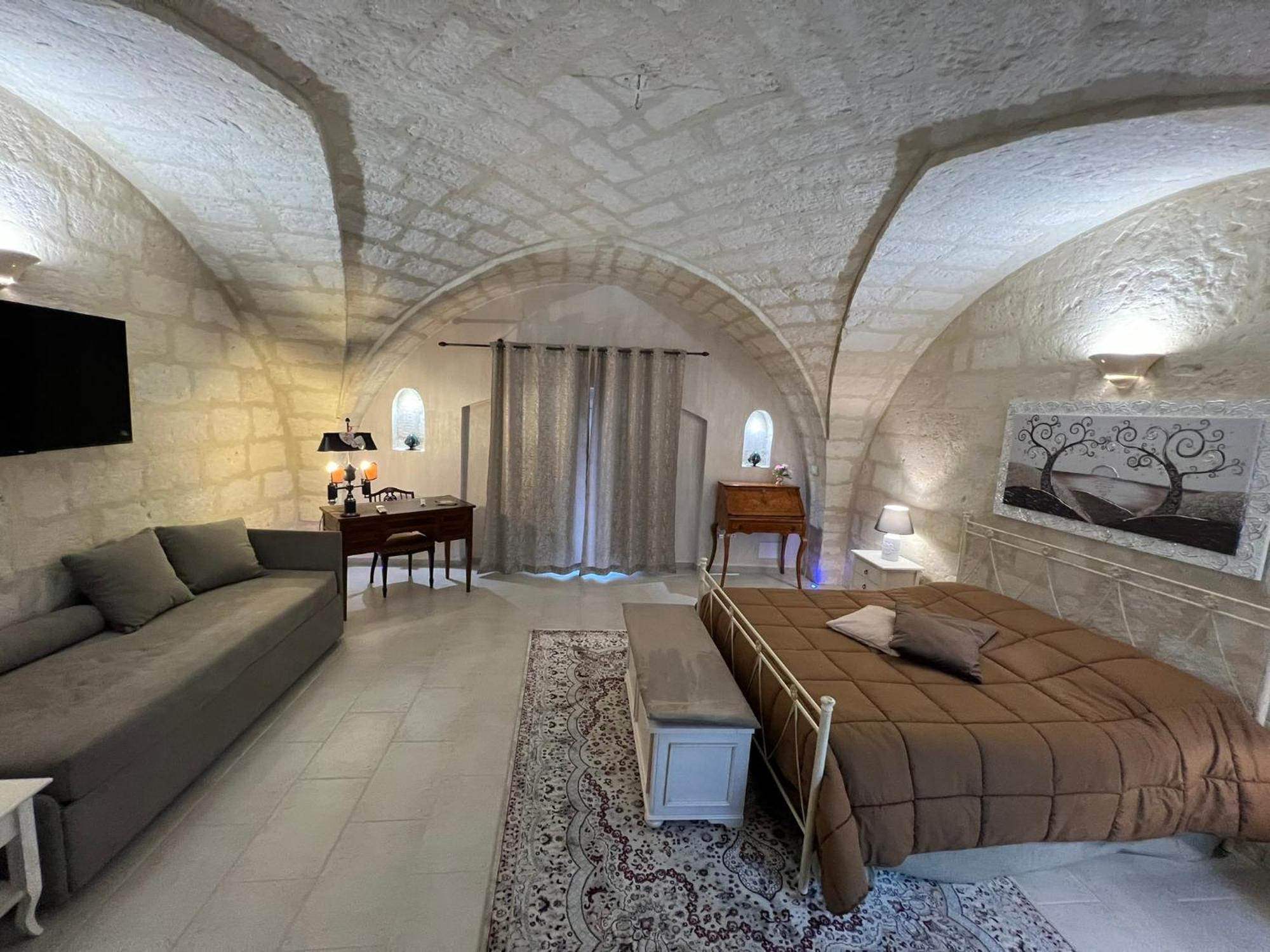 Suite Cavour Luxury Home Taranto Kültér fotó