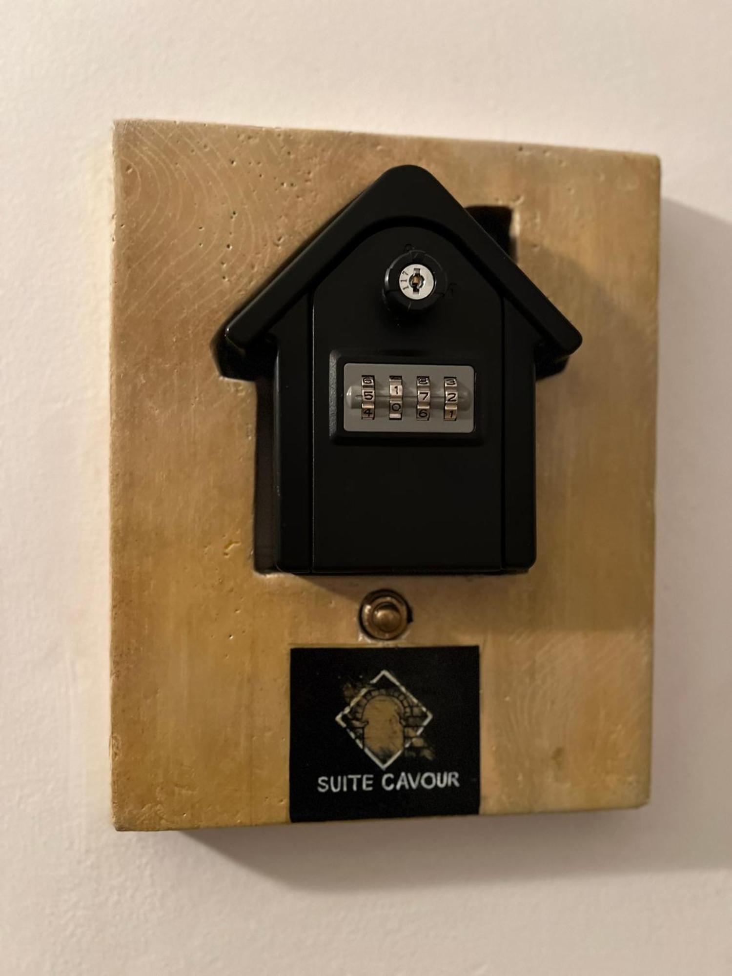 Suite Cavour Luxury Home Taranto Kültér fotó