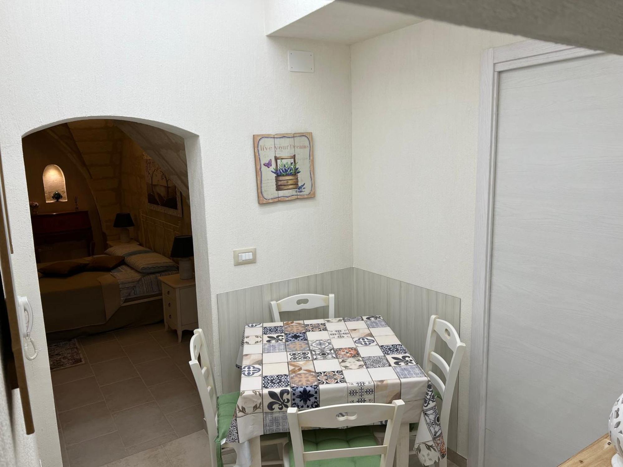 Suite Cavour Luxury Home Taranto Kültér fotó